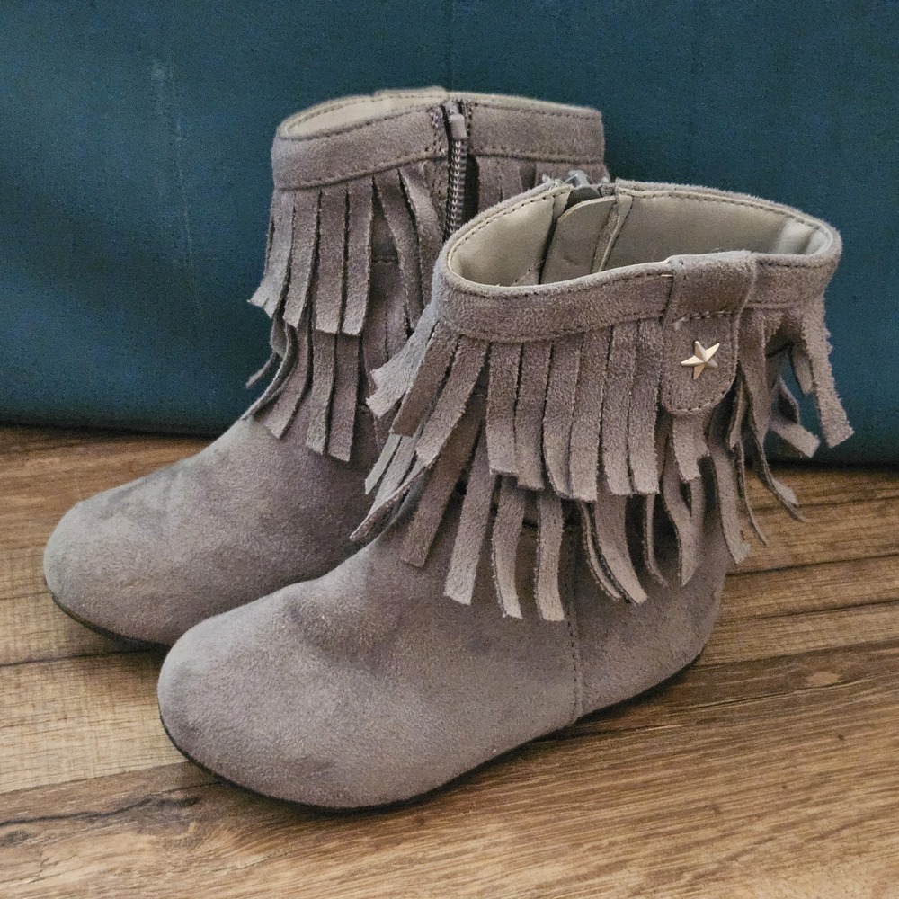 Jumping‎ Beans Toddler Girls Gray Fringe Ankle Boots Size 6M Side Zip